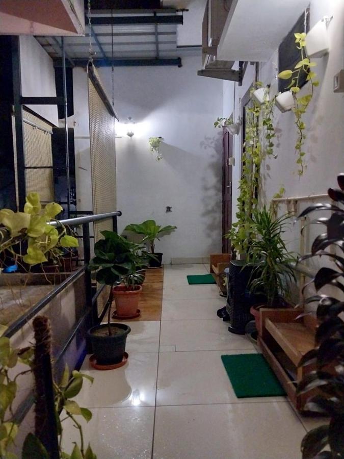 Lloydskochi Home Stay Exterior photo